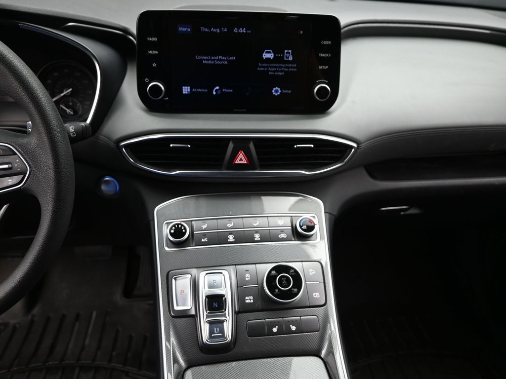 2022 Hyundai Santa Fe SEL photo 13