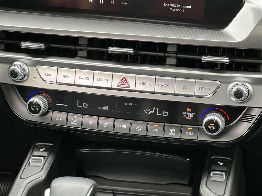 2024 Kia Telluride S photo 20