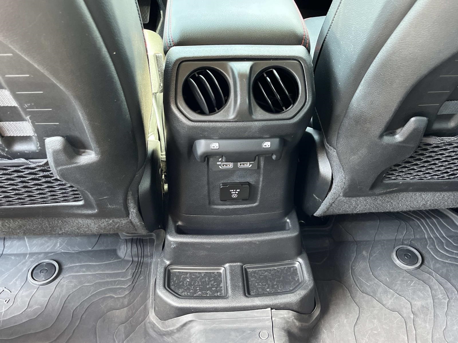 2022 Jeep Wrangler Unlimited Rubicon photo 16