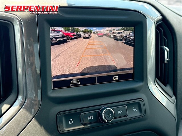 2025 Chevrolet Silverado 2500HD Custom photo 11