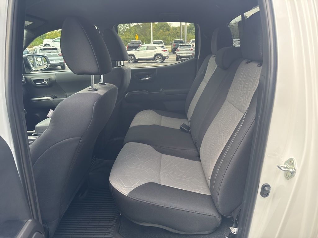 2023 Toyota Tacoma TRD Sport photo 13