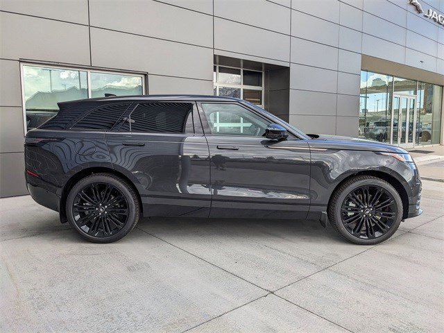2025 Land Rover Range Rover Velar SE photo 3