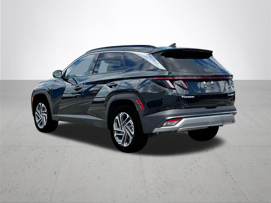 2025 Hyundai Tucson Hybrid Limited photo 4