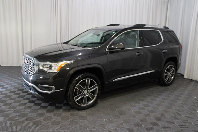 2019 Gmc Acadia Denali photo 3