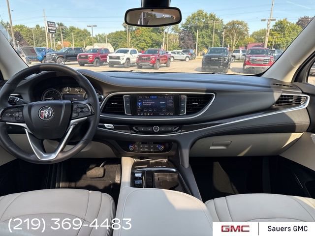 2022 Buick Enclave Essence photo 17