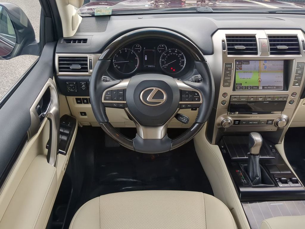 2021 Lexus GX 460 Premium photo 15