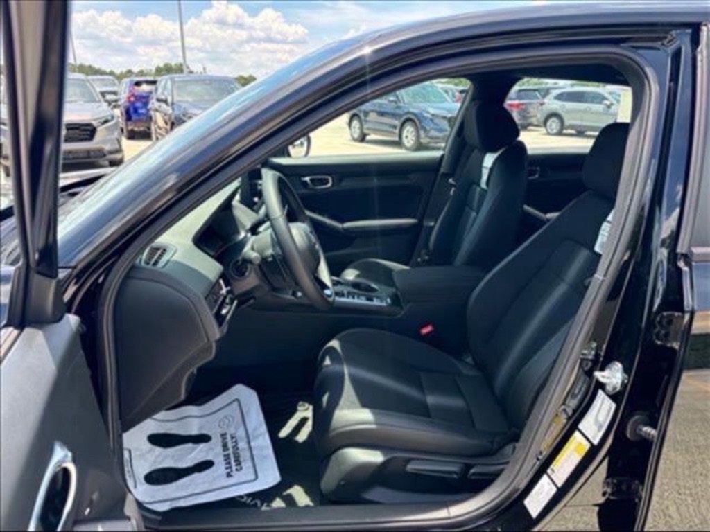 2026 Honda Civic Sport photo 17