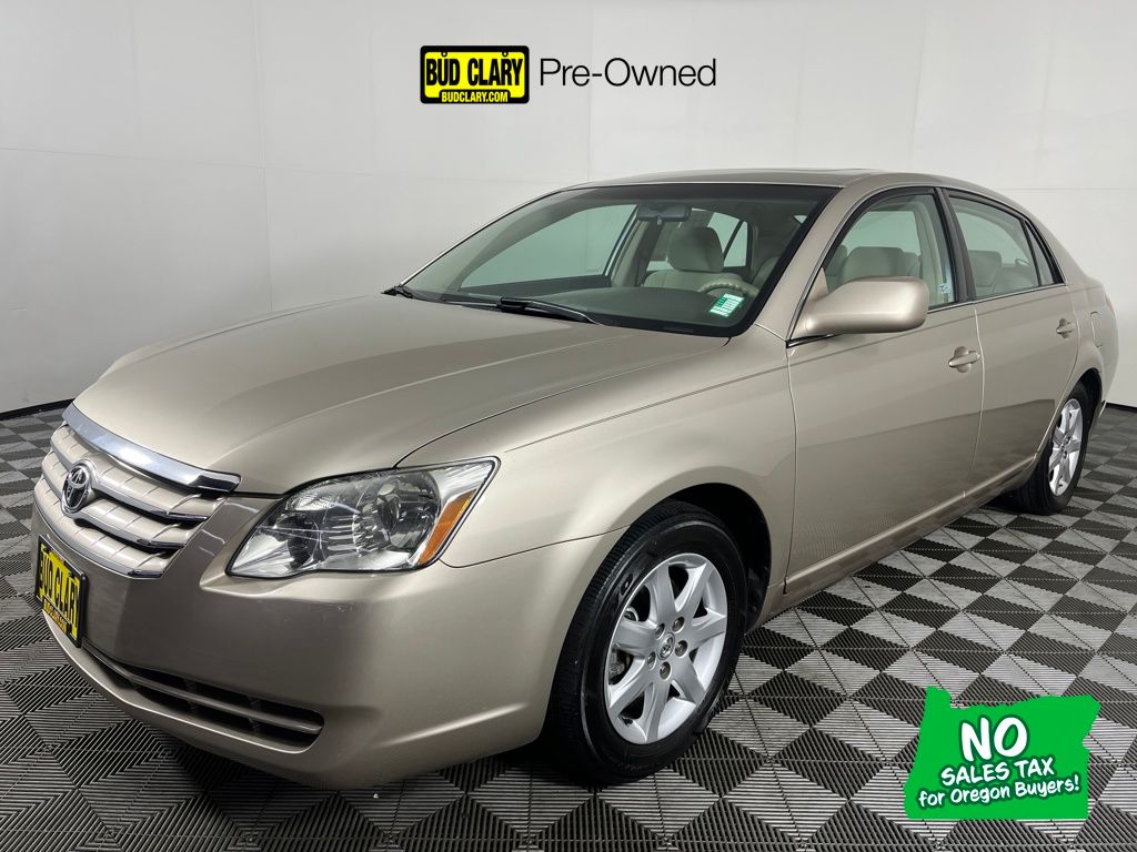 2006 Toyota Avalon Base's photo