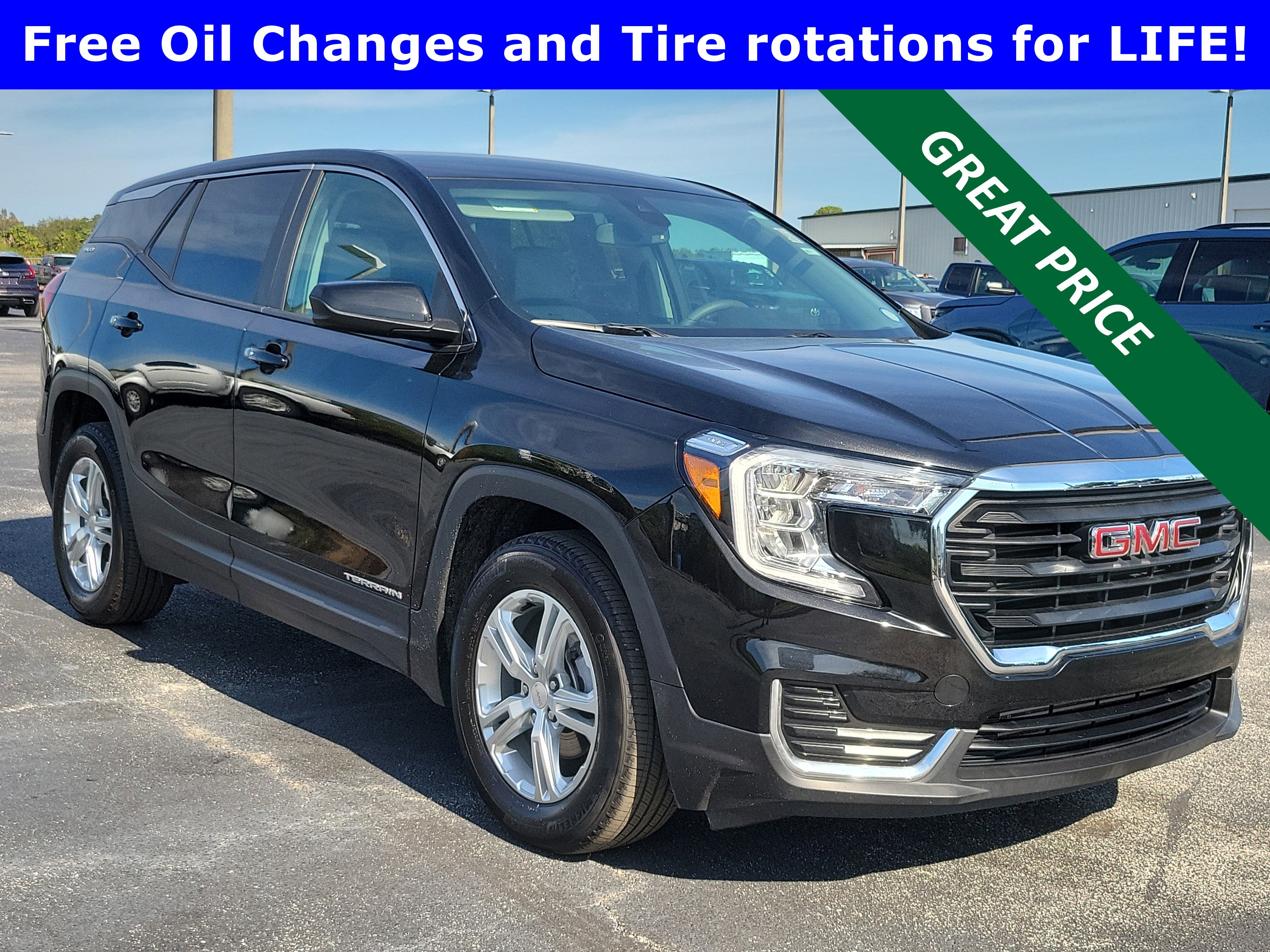 2024 GMC Terrain SLE's photo