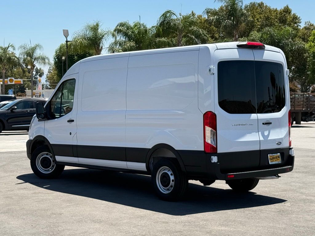 2025 Ford Transit Cargo Van photo 4