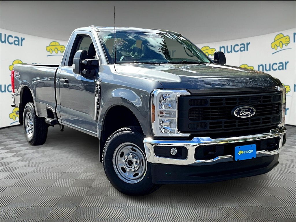 2026 Ford F-250 Super Duty XL's photo