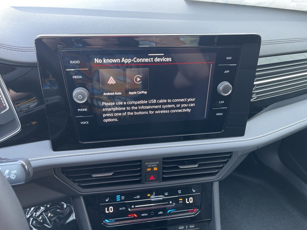2025 Volkswagen Jetta 1.5T SEL photo 10