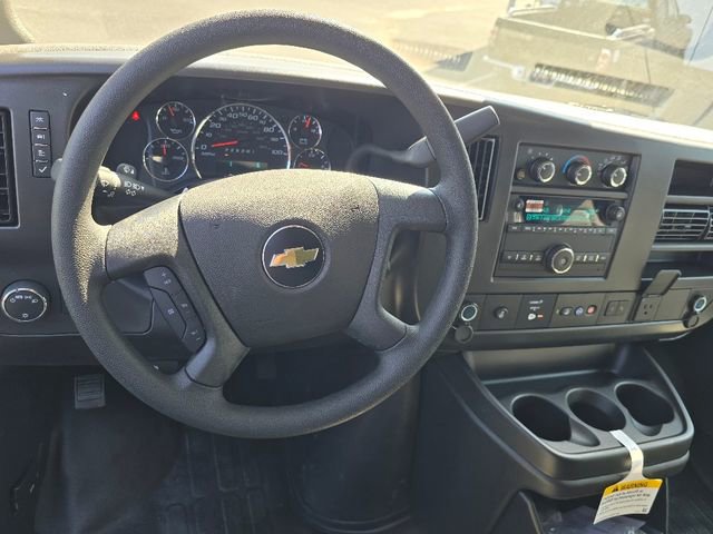 2025 Chevrolet Express Cargo 2500 photo 13