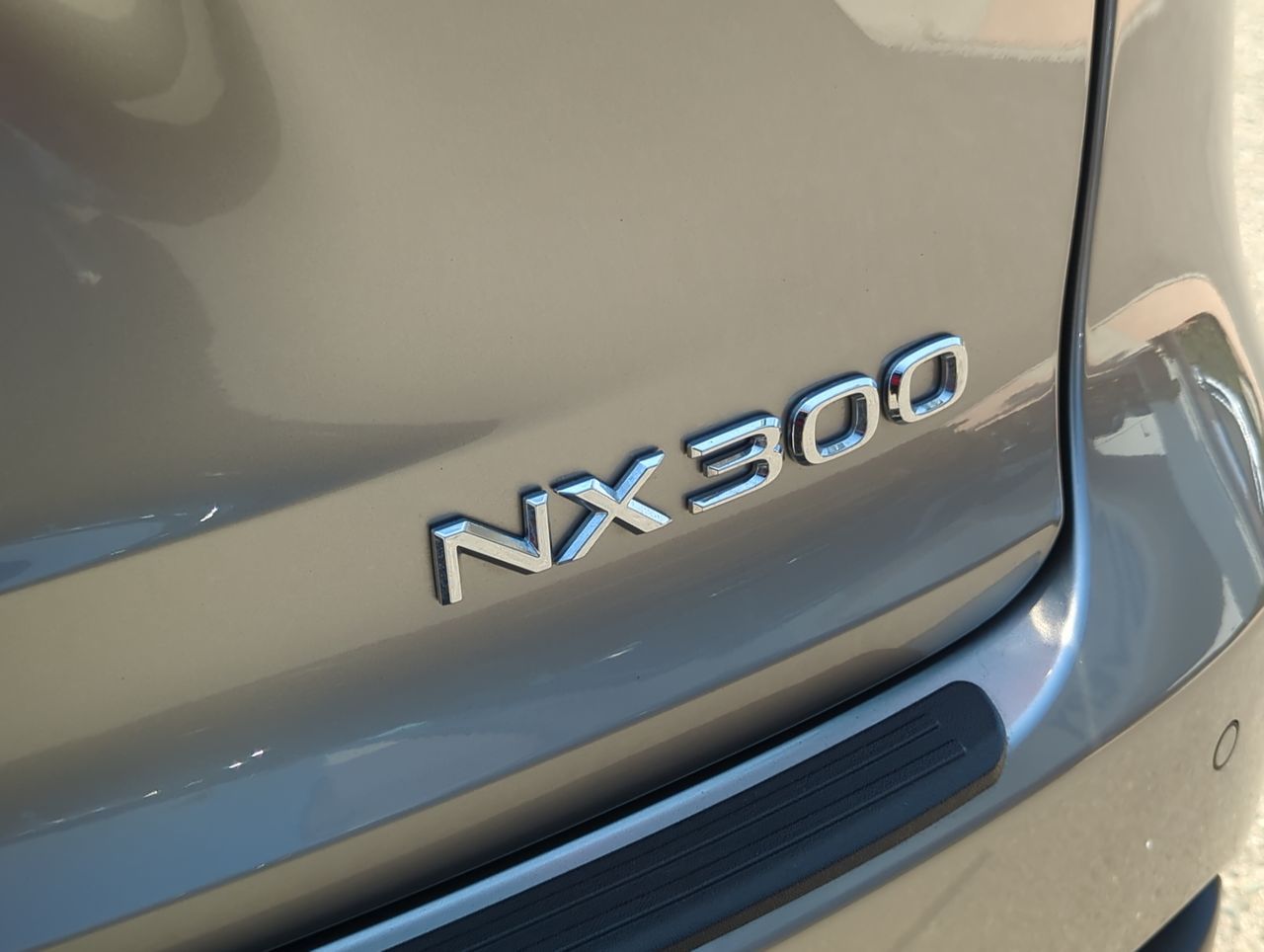 2021 Lexus NX 300 photo 31