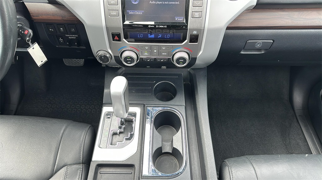 2018 Toyota Tundra Limited photo 10