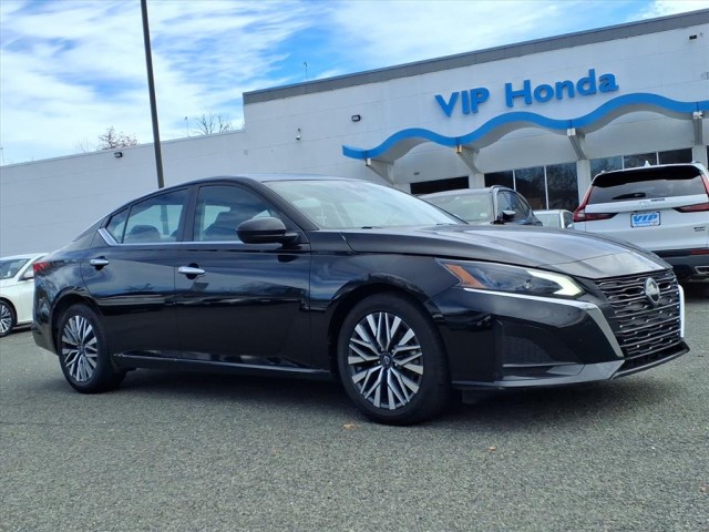 2023 Nissan Altima SV