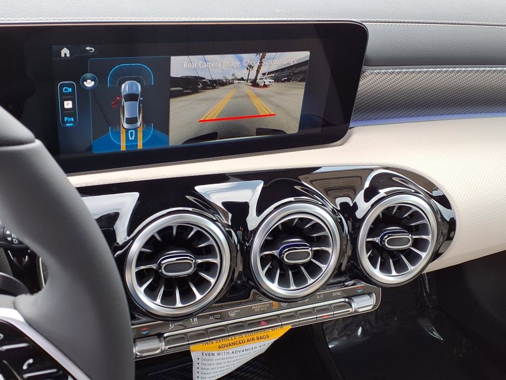 2026 Mercedes Benz CLA 250 photo 4