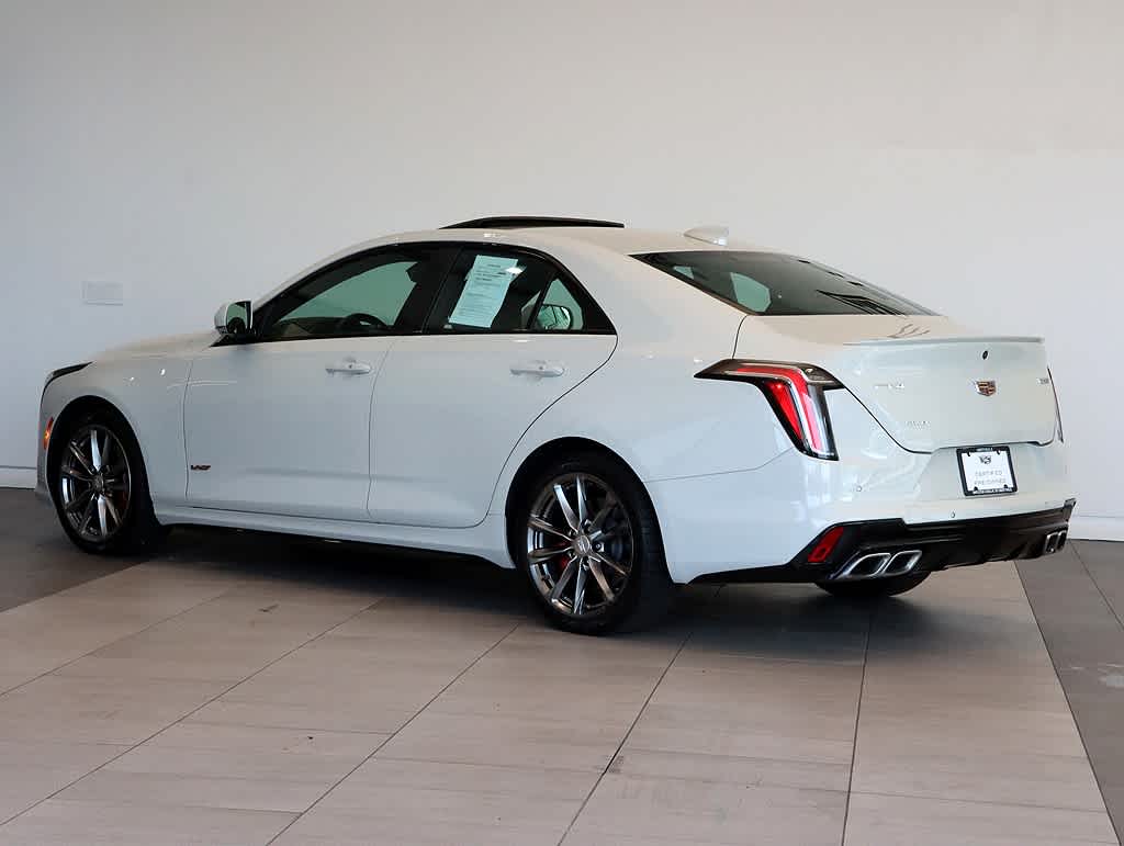 2021 Cadillac CT4 photo 3