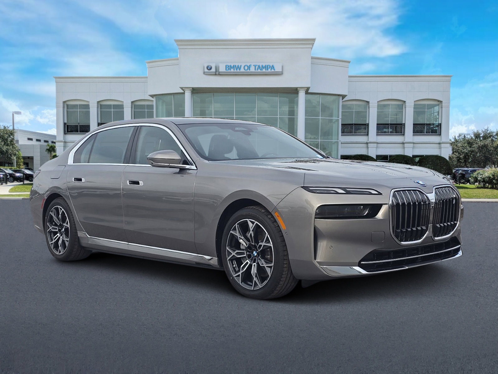 New 2025 Oxide Grey metallic BMW eDrive50 image 1