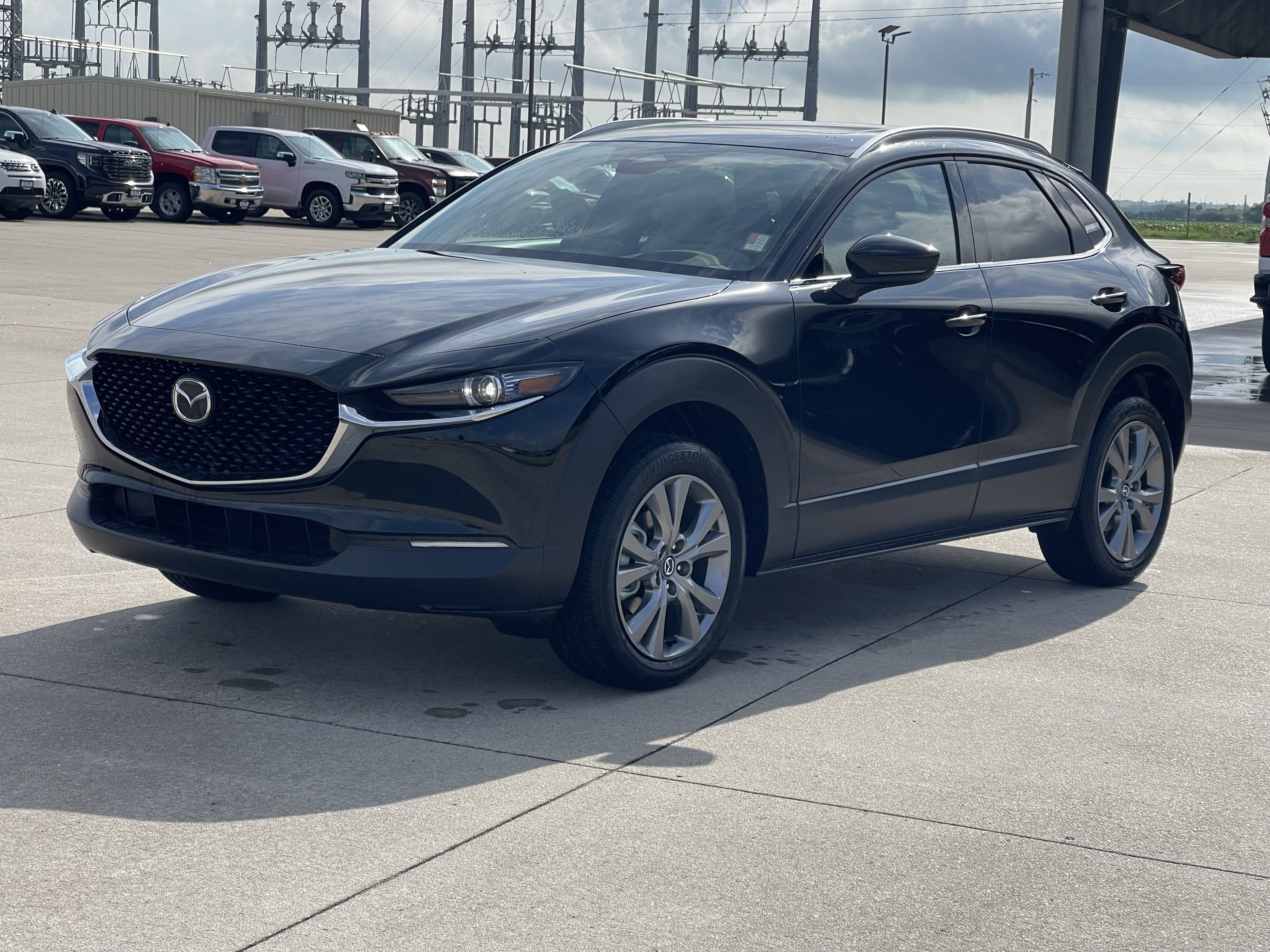 2025 Mazda CX-30 Premium's photo