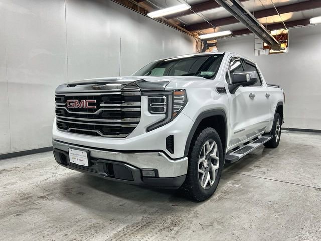2023 GMC Sierra 1500 SLT's photo