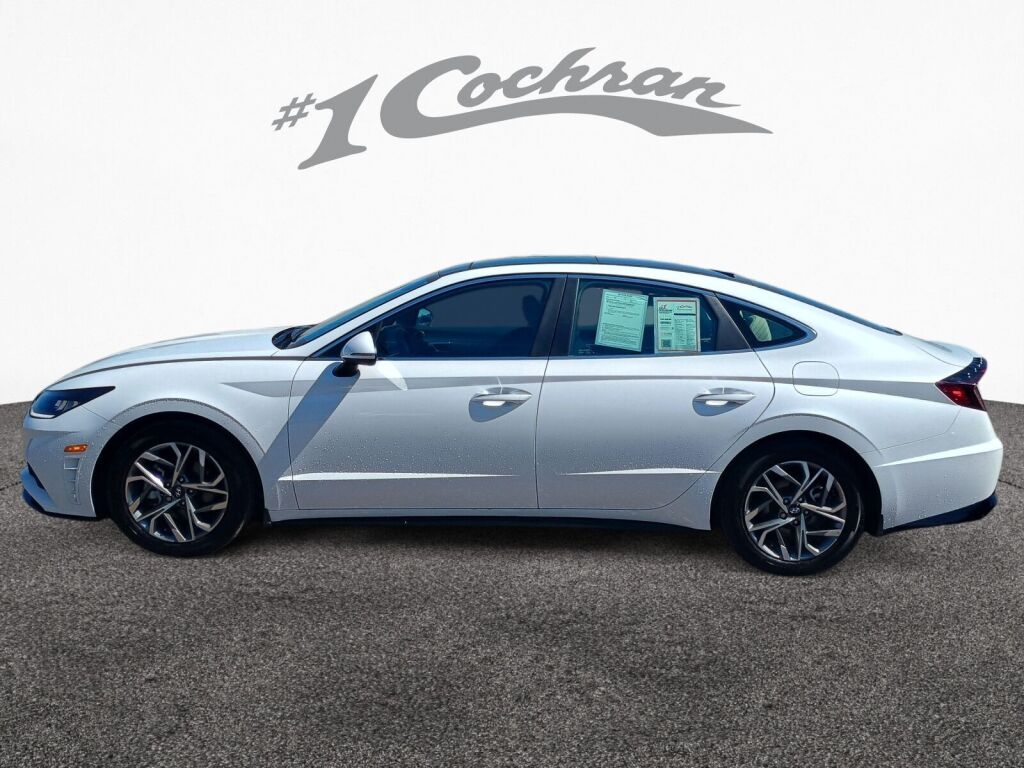 2022 Hyundai Sonata SEL photo 4