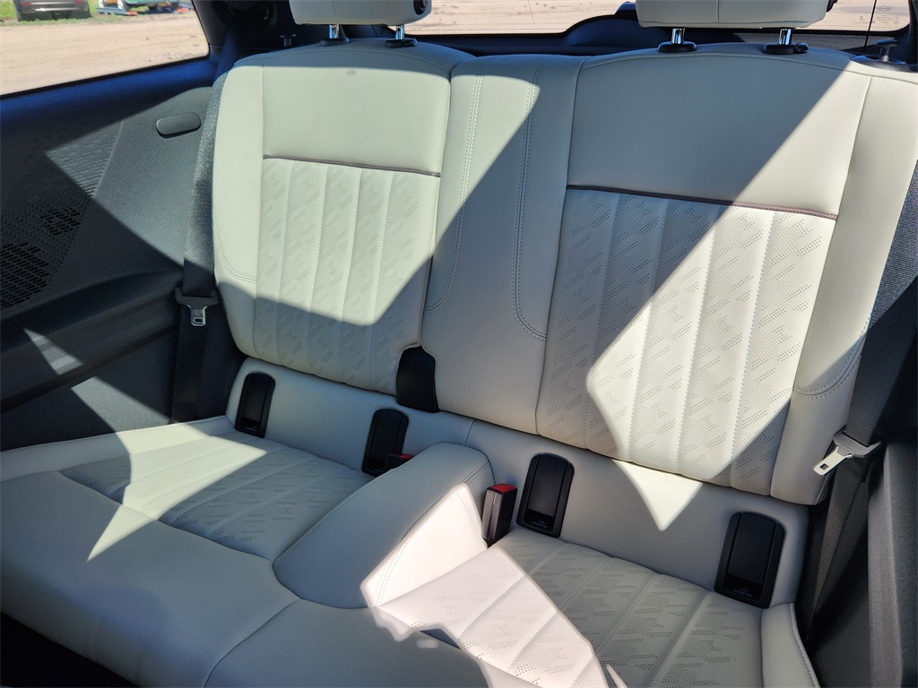 2025 Mini Cooper 2 Door Hardtop photo 9