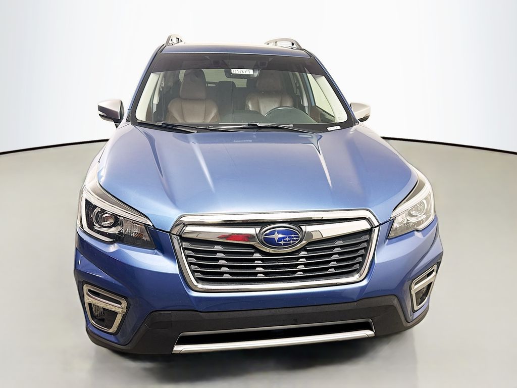 2020 Subaru Forester Touring photo 2