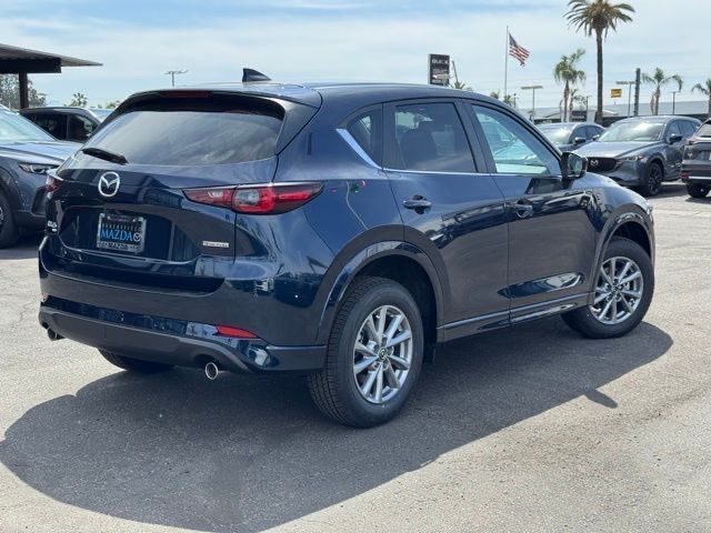 2025 Mazda CX-5 2.5 Select photo 5