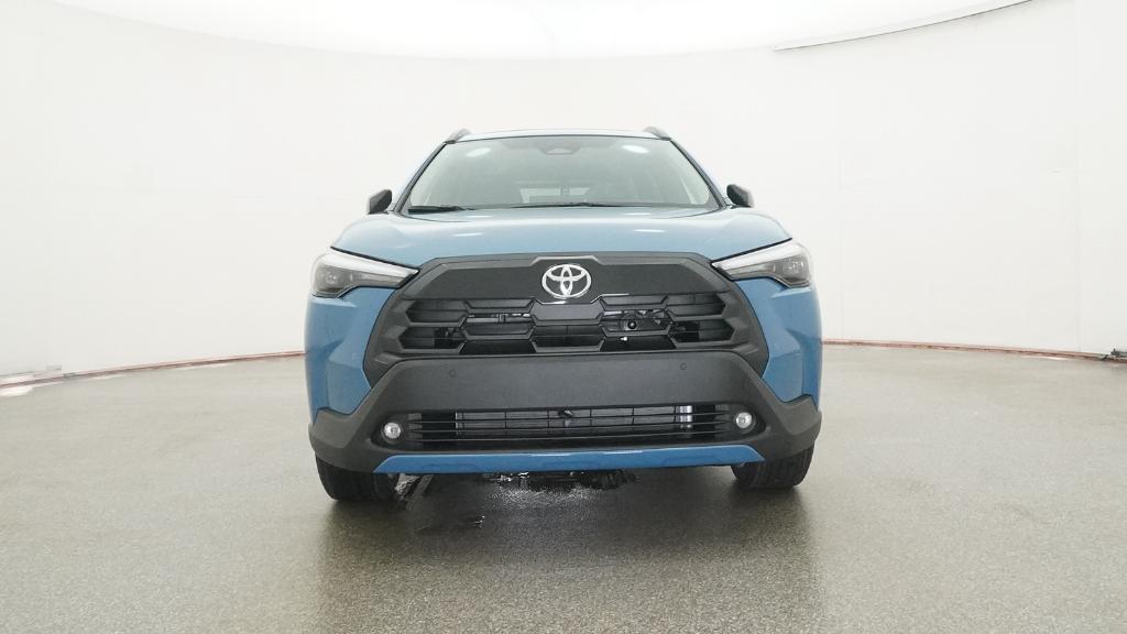 2026 Toyota Corolla Cross XLE photo 3