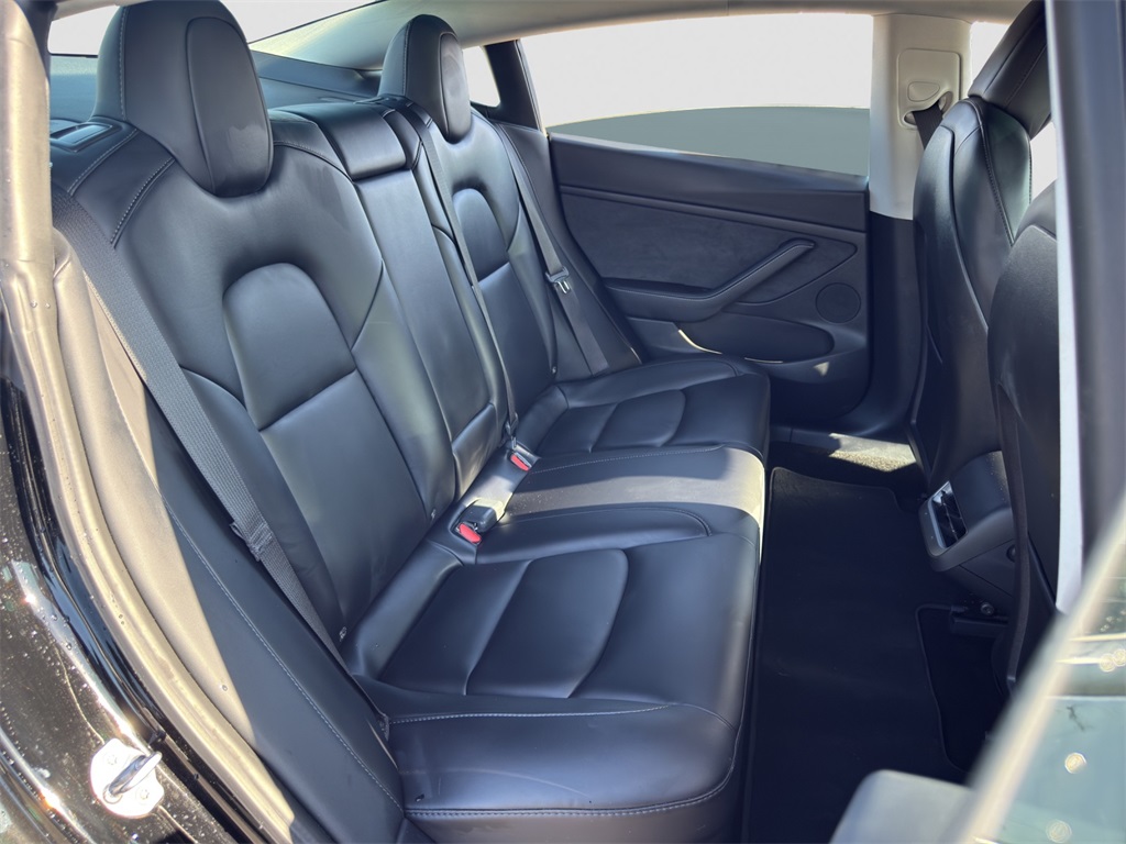 Used 2021 Tesla Model 3 Base with VIN 5YJ3E1EA2MF047589 for sale in Kansas City