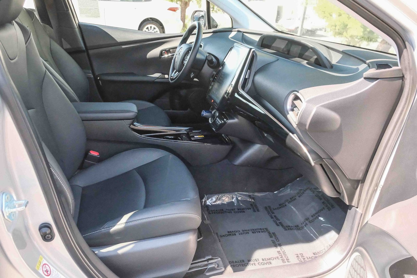 2022 Toyota Prius Prime Limited photo 14