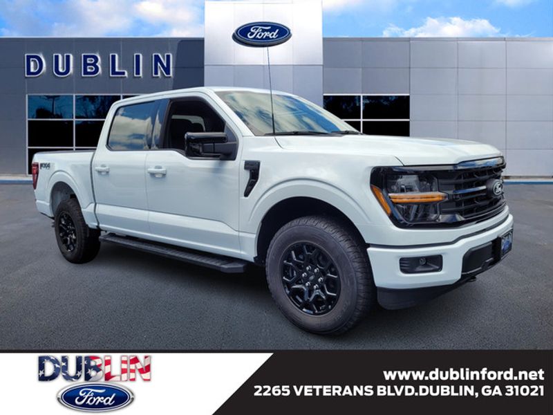 2025 Ford F-150 XLT's photo