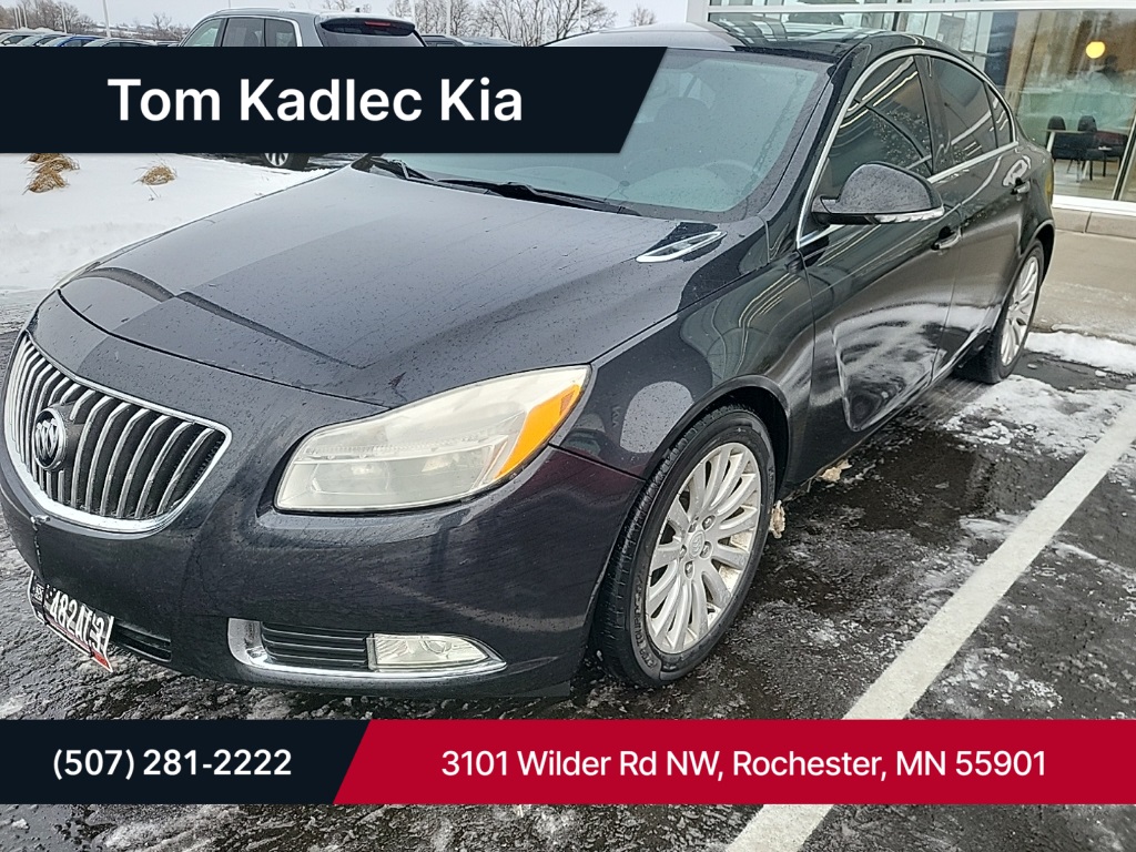 2012 Buick Regal Premium 1's photo