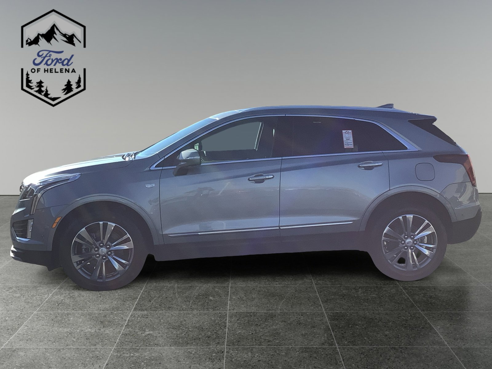 2025 Cadillac XT5 Premium Luxury photo 2