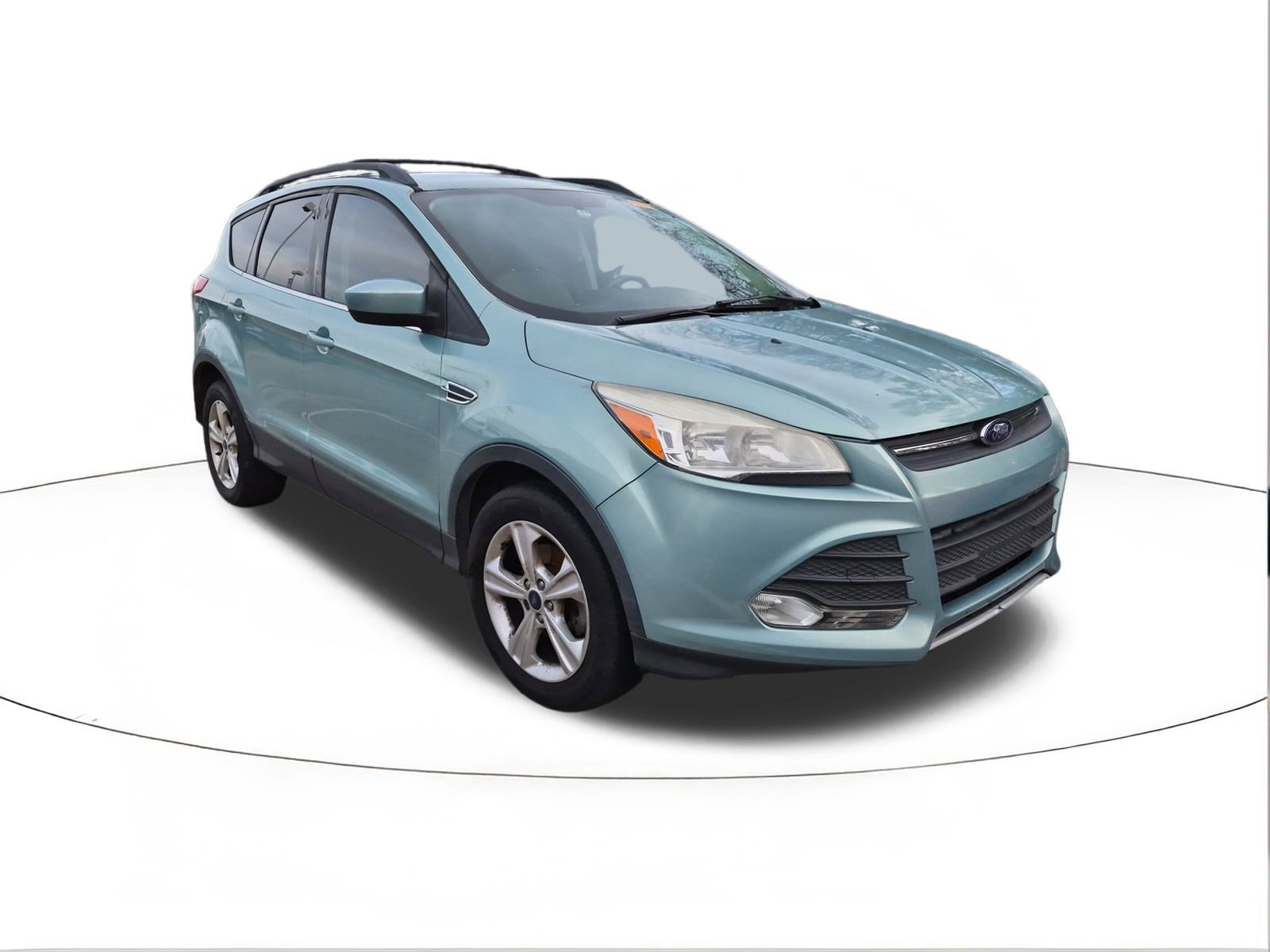 2013 Ford Escape SE's photo