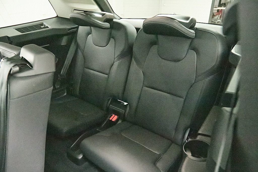 2023 VOLVO XC90 - Image 22