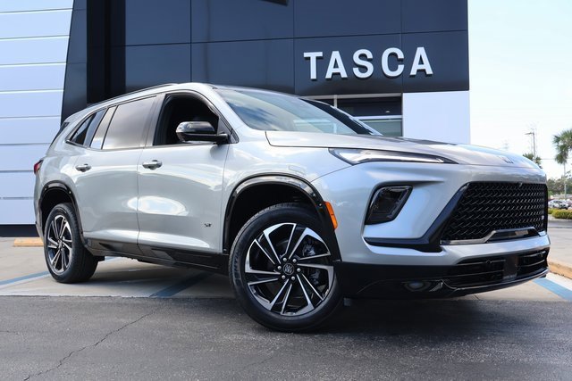 2025 Buick Enclave Sport Touring's photo