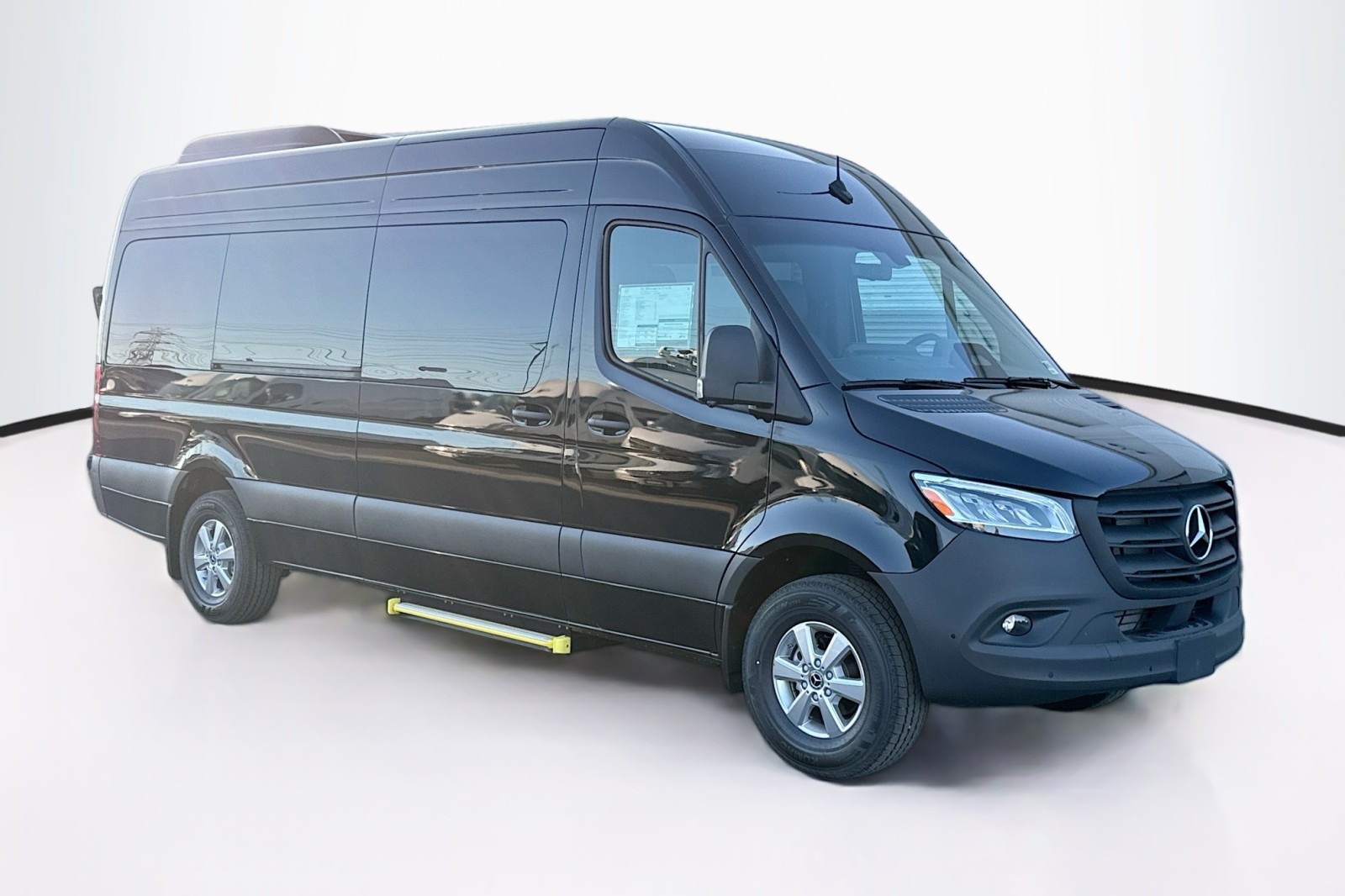 New 2026 Mercedes-Benz Sprinter 15 Passenger Van Minivan/Van in