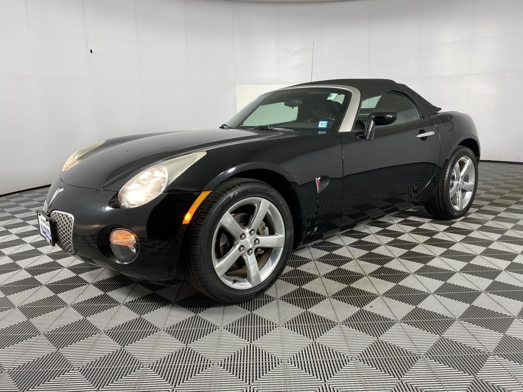 2007 Pontiac Solstice Base Convertible photo 12