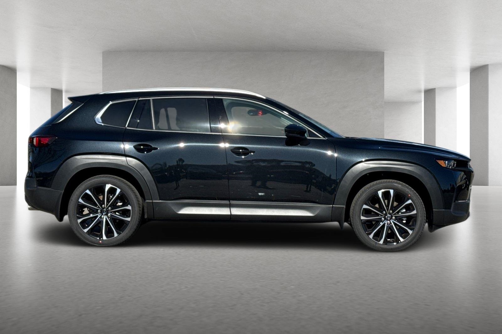 2025 Mazda CX-50 2.5 Premium Plus photo 2