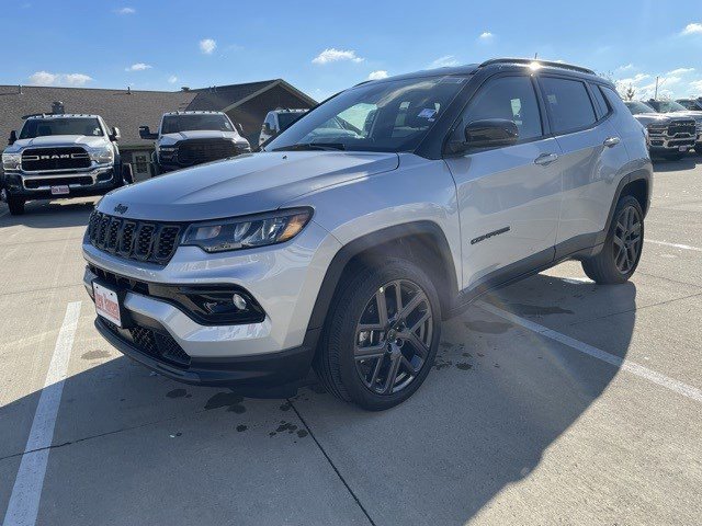 2026 Jeep Compass Limited Altitude's photo