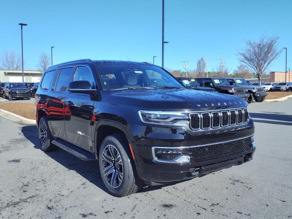2025 Jeep Wagoneer Limited photo 2
