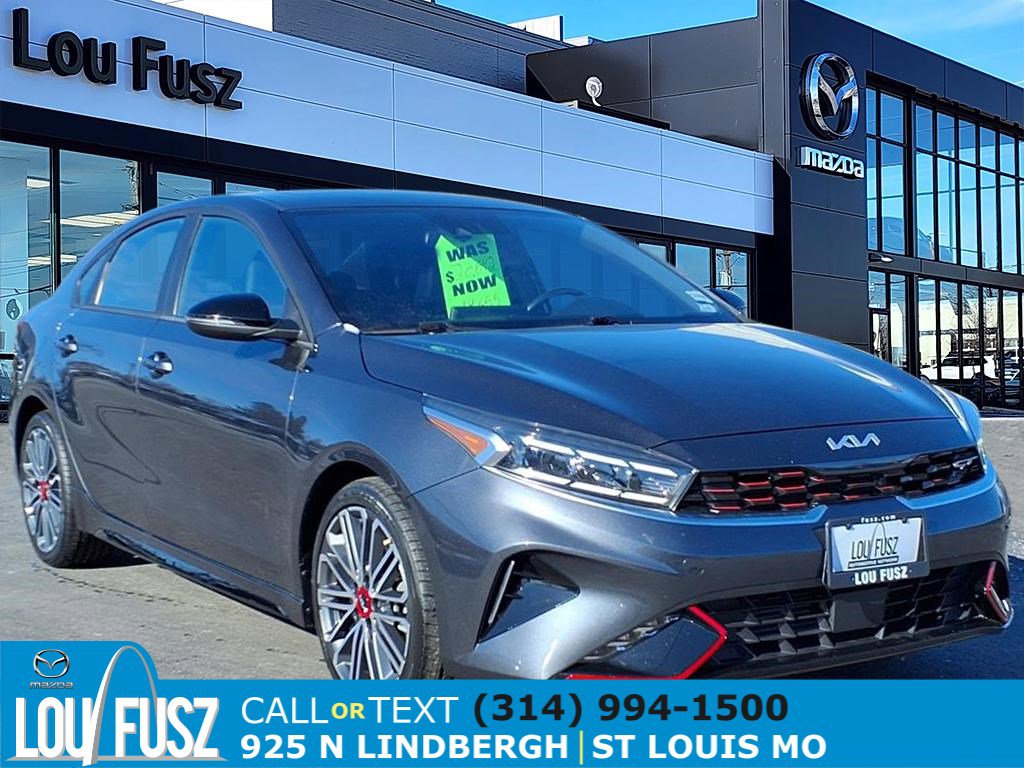 2022 Kia FORTE GT's photo