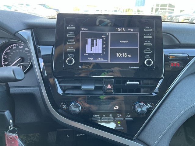 2023 Toyota Camry SE photo 11