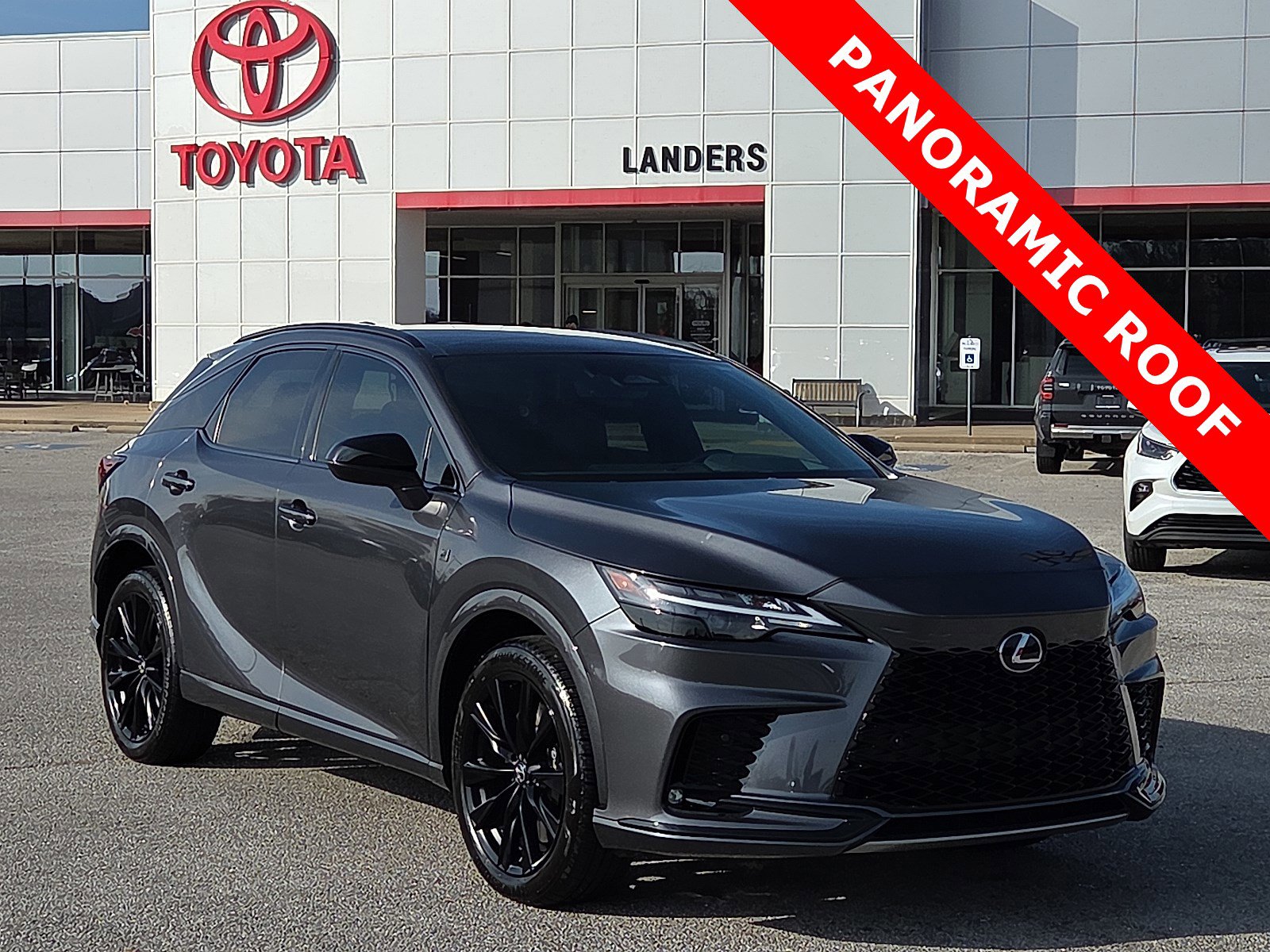 2024 Lexus RX Hybrid 500h's photo