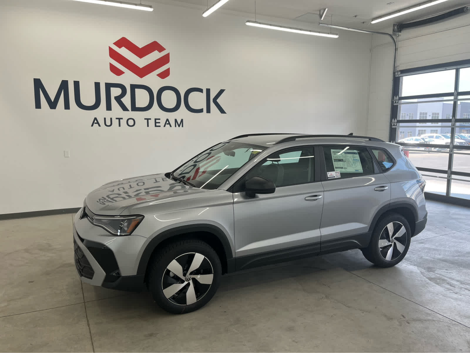 2025 Volkswagen Taos S's photo