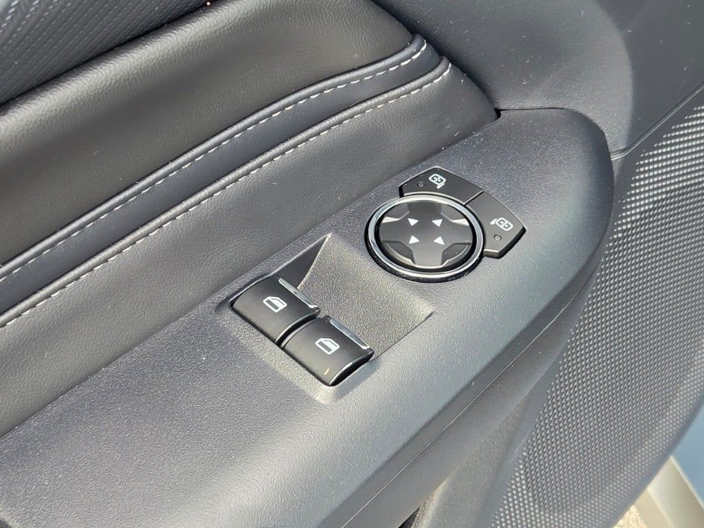 2024 Ford Mustang EcoBoost Premium photo 14