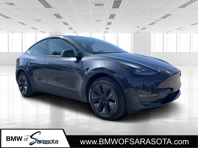 2024 Tesla Model Y Long Range's photo