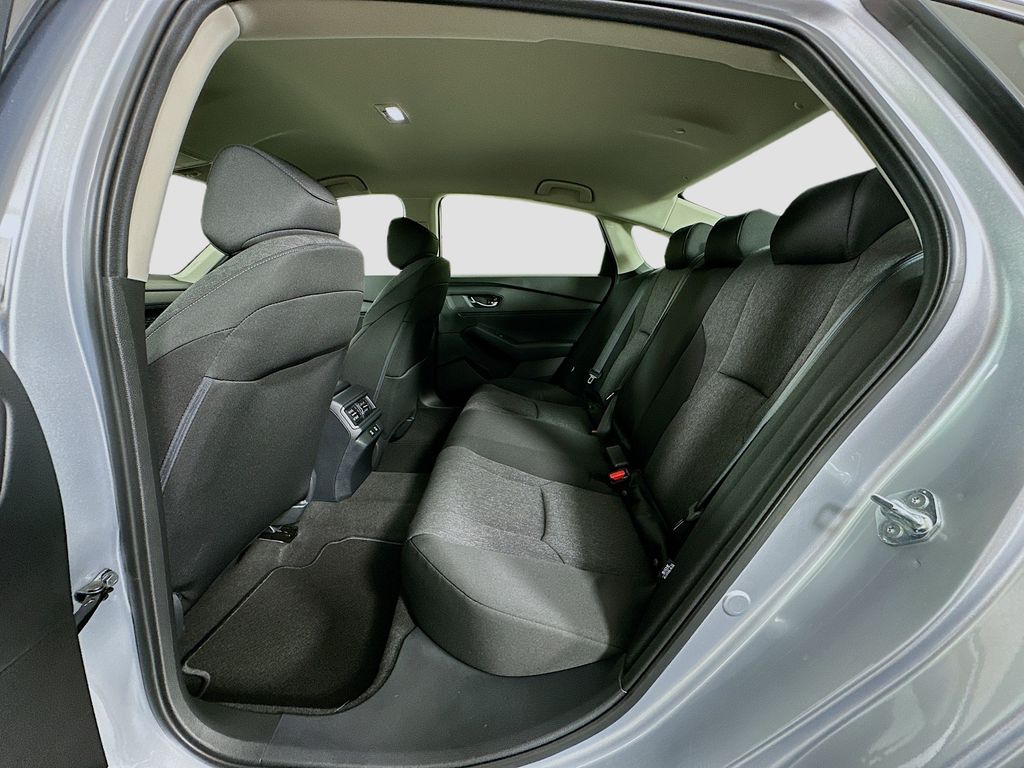 2025 Honda Accord 1.5T LX photo 16